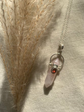 Load image into Gallery viewer, NEW The Eternal Rose &amp; Garnet Necklace on 18inch Belcher Chain
