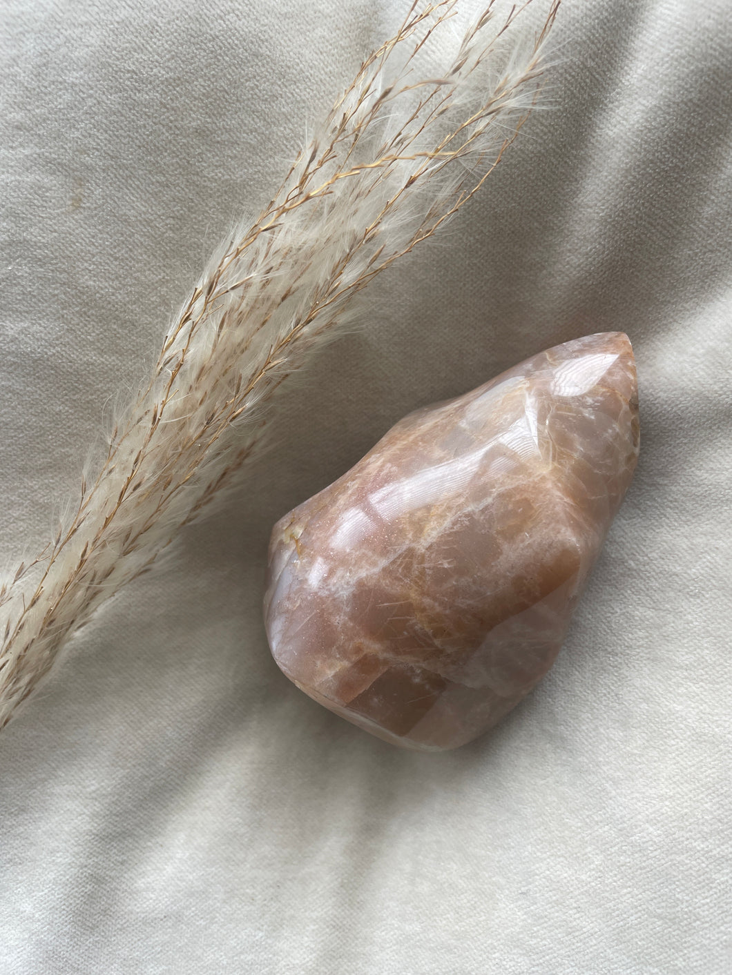 Peach Moonstone Flame