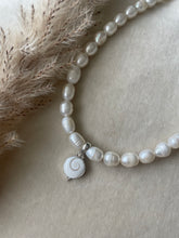 Load image into Gallery viewer, The Shiva &amp; Pearl Choker.
